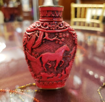 Red Horse Snuff Bottle 